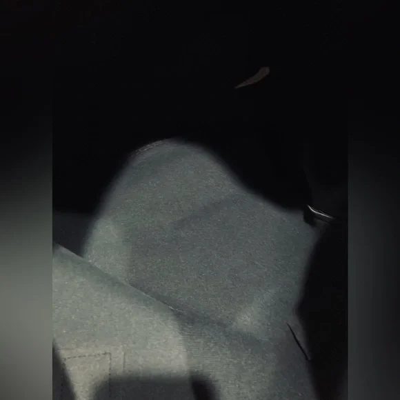 Vince Camuto XL Tote/Travel Weekender NWOT - Picture 8 of 14